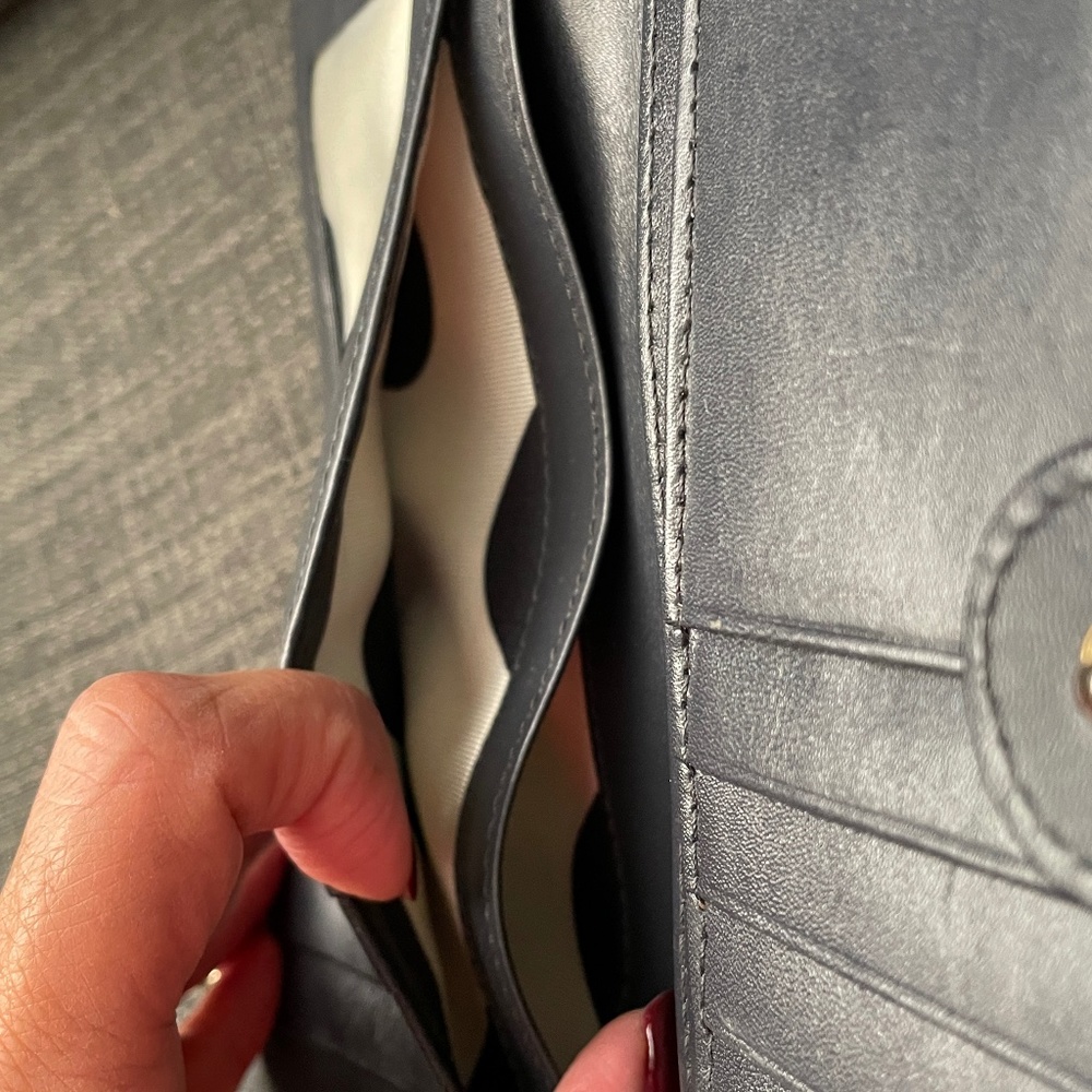 Kate Spade Gold Bi Fold Wallet - Picture 6 of 6
